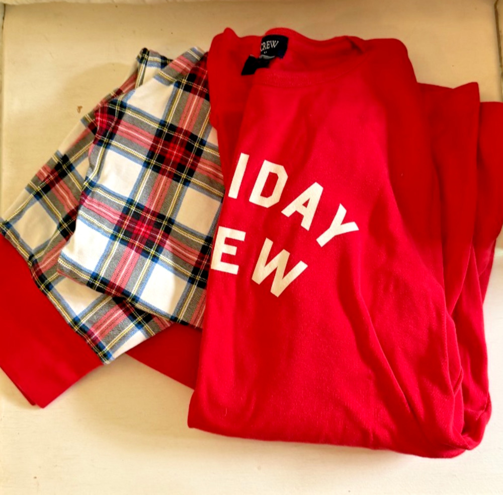 J Crew Women's Holiday Pajama Set, size Large